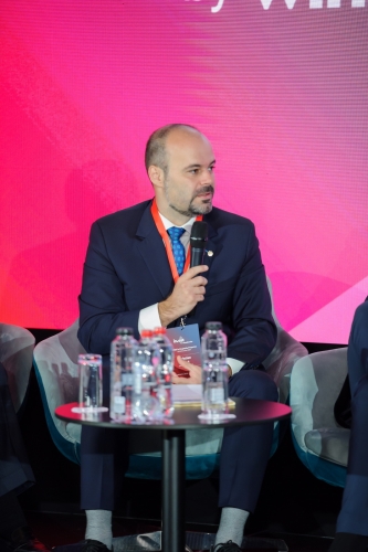 invest2024-sess-A1-40