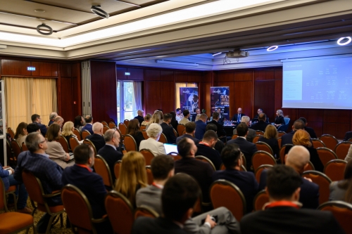 invest2024-sess-B1-31