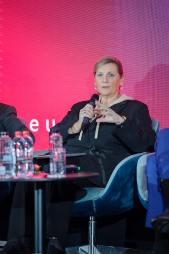 invest2024-sess-B3-43