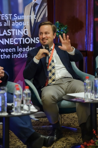 invest2024-sess-B4-19