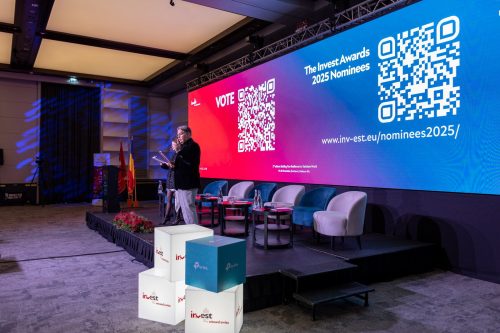 invest2025-03intro-08