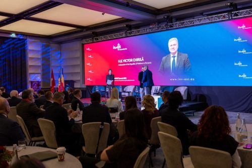 invest2025-03intro-11