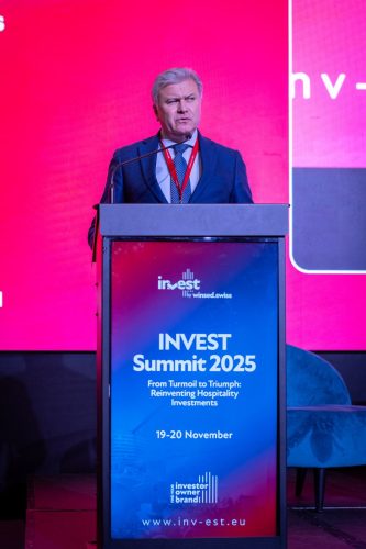 invest2025-03intro-14