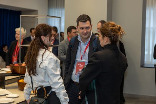 invest2025-06-netw-08