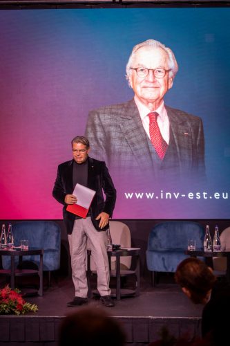 invest2025-09-special-03