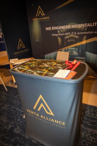 invest2025-12-open-06