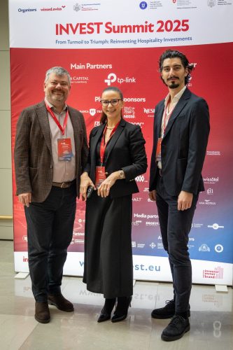 invest2025-12-open-34