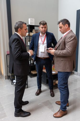 invest2025-15-netw-04