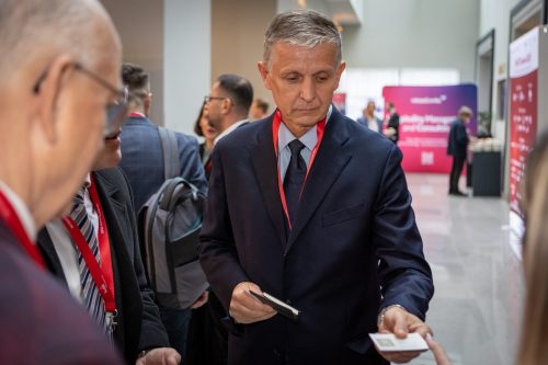 invest2025-01open-19